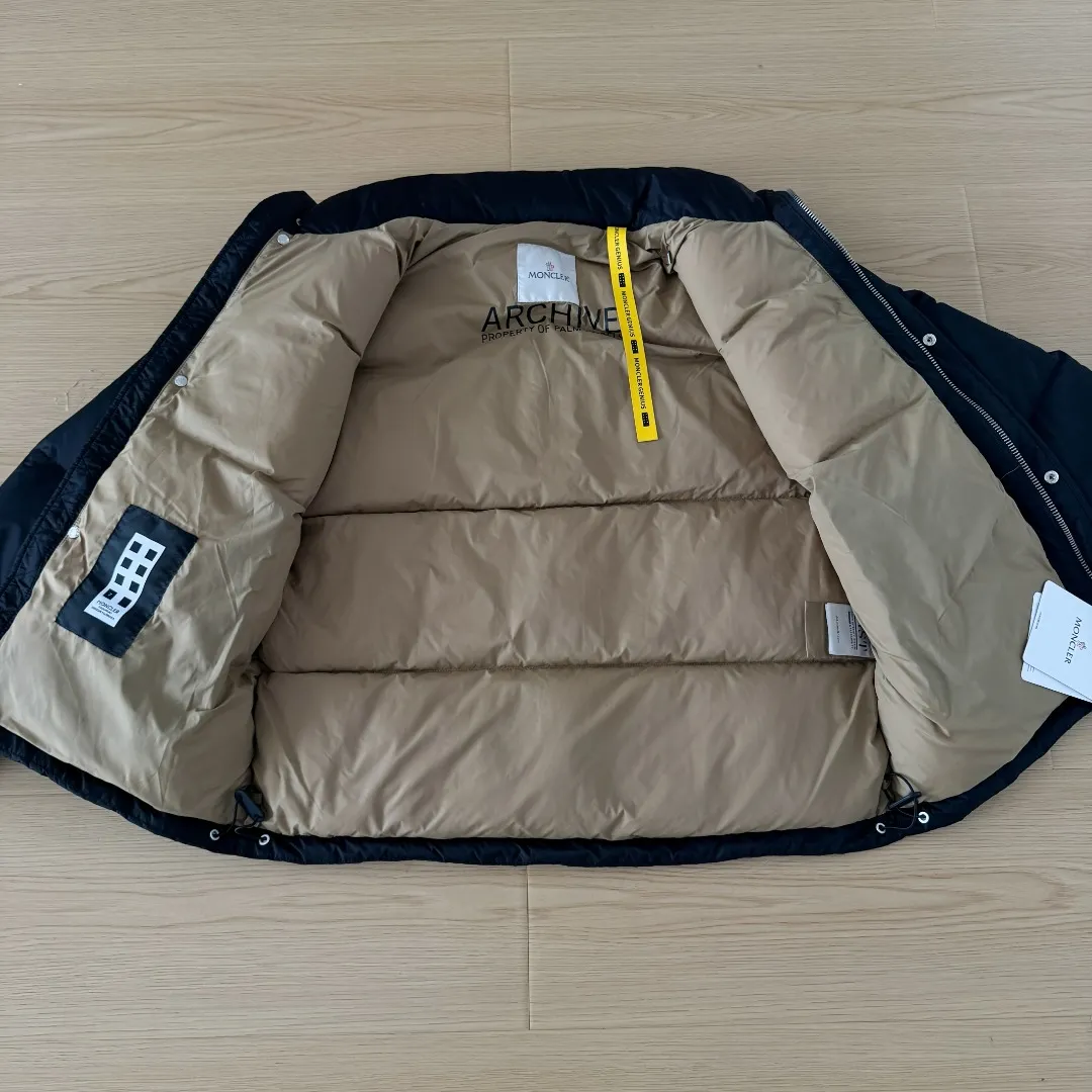💰P450 ：Y 192 𝗠𝗼𝗻𝗰𝗹𝗲𝗿｜ FW 22 GENIUS x PALM ANGELS Size: 1 ，2 ，3 ，4 ，5 ： palmangels ， 🌴 ， Classic 。 ： 1️⃣ Nfc 2️⃣ 95% ， ， Series 3️⃣ : 100% ; : 100% ， ， 。 4⃣️ Factory ， ， 5⃣️ Factory ， Quality ， 、QA Qc 。 ， ， ！ ， ： 。 ， ：Original ZP ！ F ZP！ 15